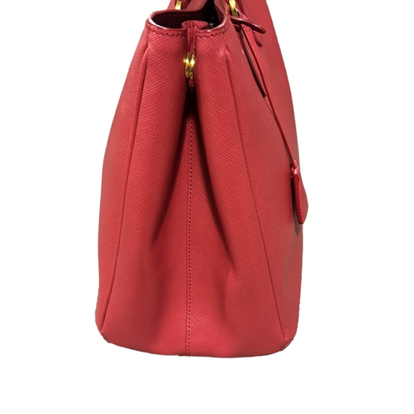 PRADA SAFFIANO LUX TOTE Handbag - Picture 3 of 15